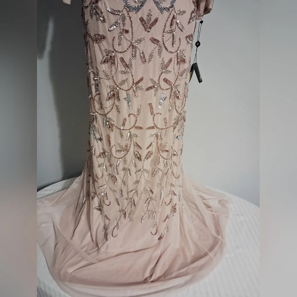 Blush Pink Beaded Illusion Evening Gown Size 14W - Picture 6 of 16
